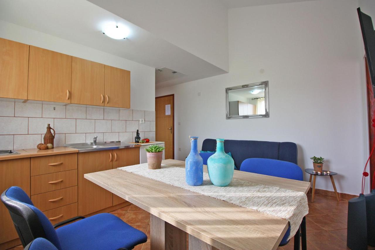 Brijunisol - 3 Apartments Top Position Near The Beautiful Beach فاجانا المظهر الخارجي الصورة
