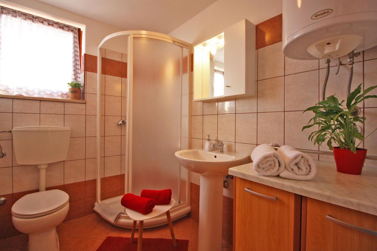 Brijunisol - 3 Apartments Top Position Near The Beautiful Beach فاجانا المظهر الخارجي الصورة