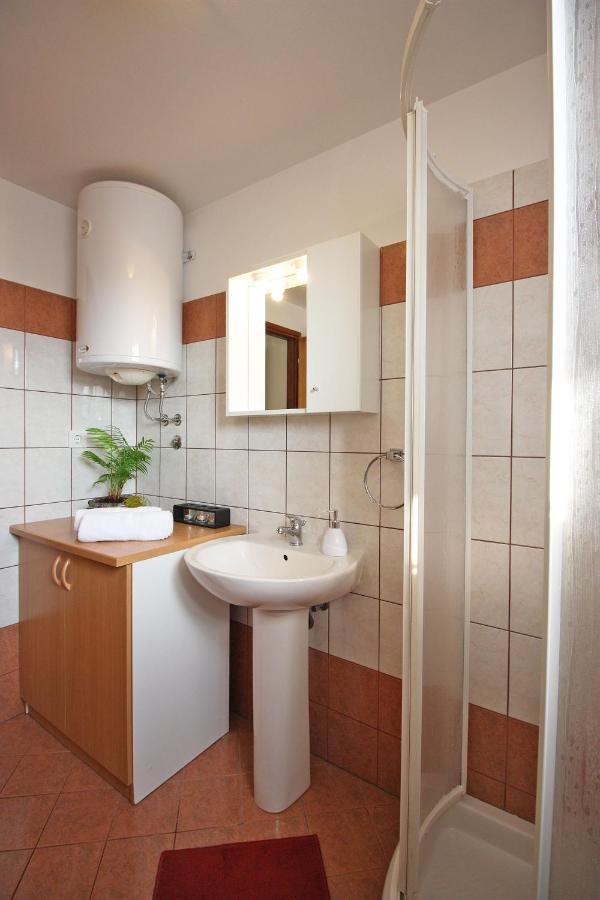 Brijunisol - 3 Apartments Top Position Near The Beautiful Beach فاجانا المظهر الخارجي الصورة